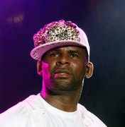 R. Kelly, cantor de 'I Believe I Can Fly', é indiciado por dez crimes sexuais e pedofilia