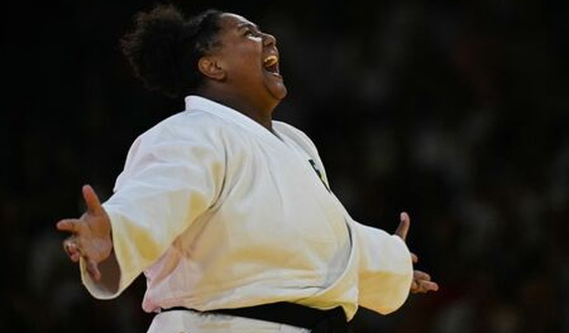 Beatriz Souza vence final do judô e garante 1º ouro do Brasil