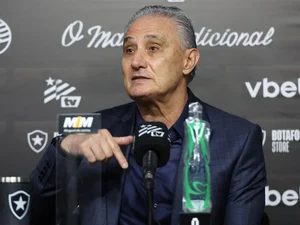 Tite é apresentado no Botafogo e diz estar readaptado ao futebol de clubes