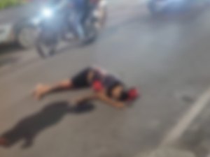Homem é perseguido e assassinado a tiros no meio da rua em  Arapiraca