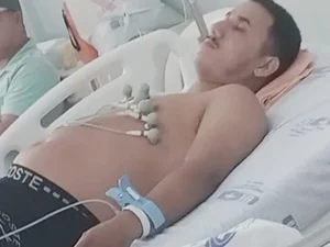 [Vídeo] Jovem arapiraquense que aguardava cirurgia há dois meses é operado em Maceió