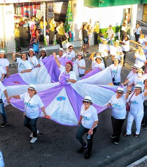 Desfile pelas ruas da cidade abre a II Semana da Pessoa Idosa Palmeirense