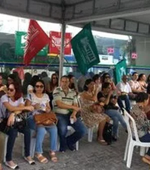 Servidores terminam greve e Prefeitura de Maceió garante reajuste