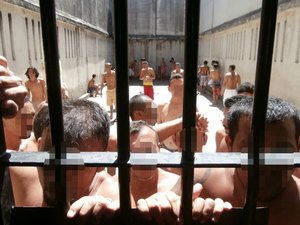 Estado tenta conter colapso do sistema penal, mas gravidade só aumenta