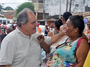Prefeito Luiz Emílio acompanha romeiros a Juazeiro do Norte em uma viagem de devoção e fé