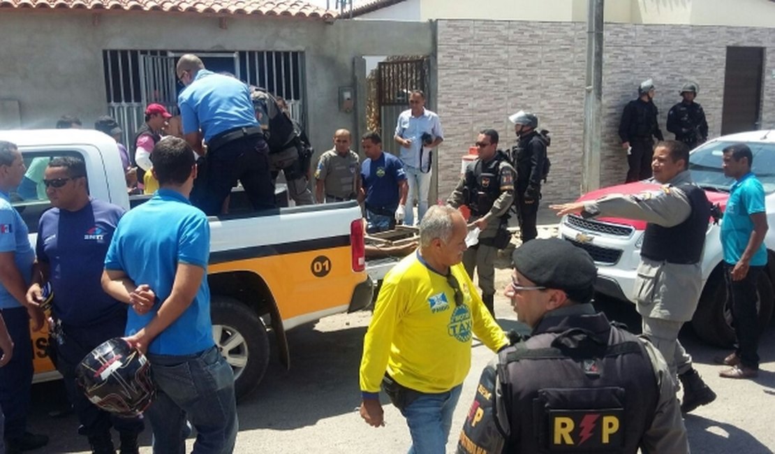 Troca de tiros com a polícia resulta na morte de nove bandidos no Sertão