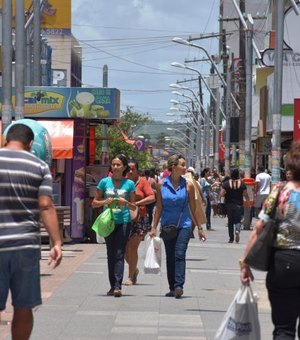 Lojas do Centro de Maceió fecham na Sexta da Paixão