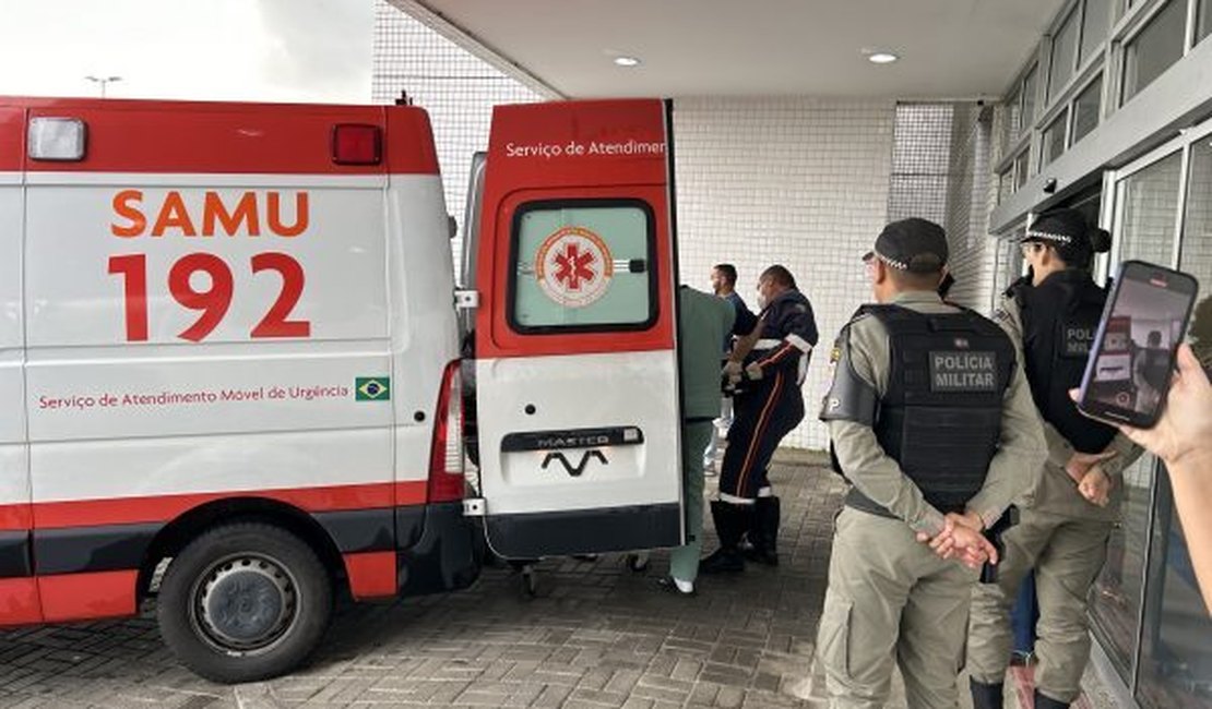 Alagoana que se jogou do quinto andar é transferida para hospital em Maceió