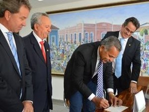 Tarcizo Freire e outros políticos mudam de partido