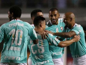 Em jogo de oito gols, Palmeiras faz 1º tempo de cinema e goleia o CSA