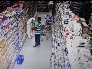 [Vídeo] Casal é preso após furtar alimentos em supermercado de Arapiraca