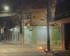 [Vídeo] Incêndio atinge poste no Centro de Arapiraca durante a madrugada