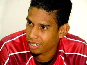 Bocão recebe terceiro amarelo e está suspenso