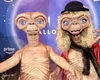 Heidi Klum aparece irreconhecível com fantasia de E.T. para o Halloween e revela que usou fralda