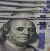 Dólar cai para R$ 5,40 com reunião do Copom e mercado externo