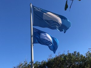 Praia do Patacho adere à campanha “Go Blue” para alertar sobre afogamentos