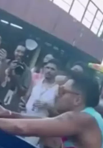 Tirullipa é condenado a indenizar em R$ 15 mil vítimas de assédio na Farofa da Gkay