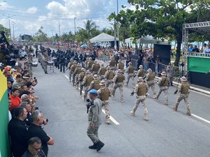 Desfile cívico-militar marca o feriado de 7 de Setembro em Maceió