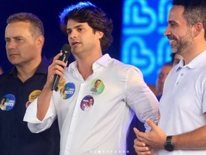 Breno Albuquerque lança campanha em Arapiraca rodeado de amigos e lideranças políticas