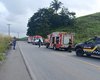 Carro capota em ribanceira e deixa feridos na rodovia AL-105 Norte