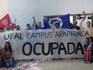 Estudantes da Ufal Arapiraca aderem a mobilização nacional e ocupam campus