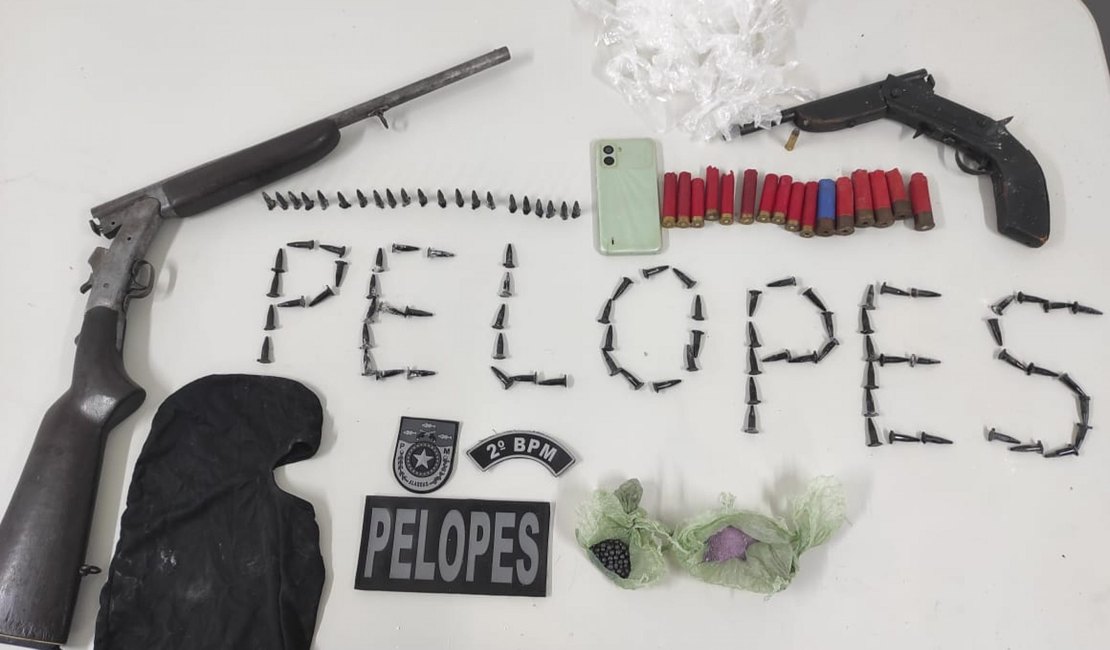 Ações da PM apreendem três armas de fogo e 1,3 kg de drogas no interior