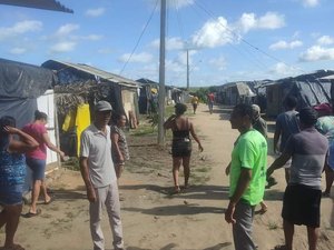 Famílias acampadas em Maragogi cobram providências do Incra