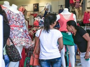 Consumidor deve ficar atento ao Saldão de Verão, alerta Procon/AL