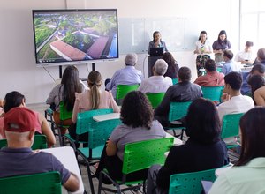 Tia Júlia participa de entrega de equipamentos e inauguração de vestiário no IFAL de Palmeira