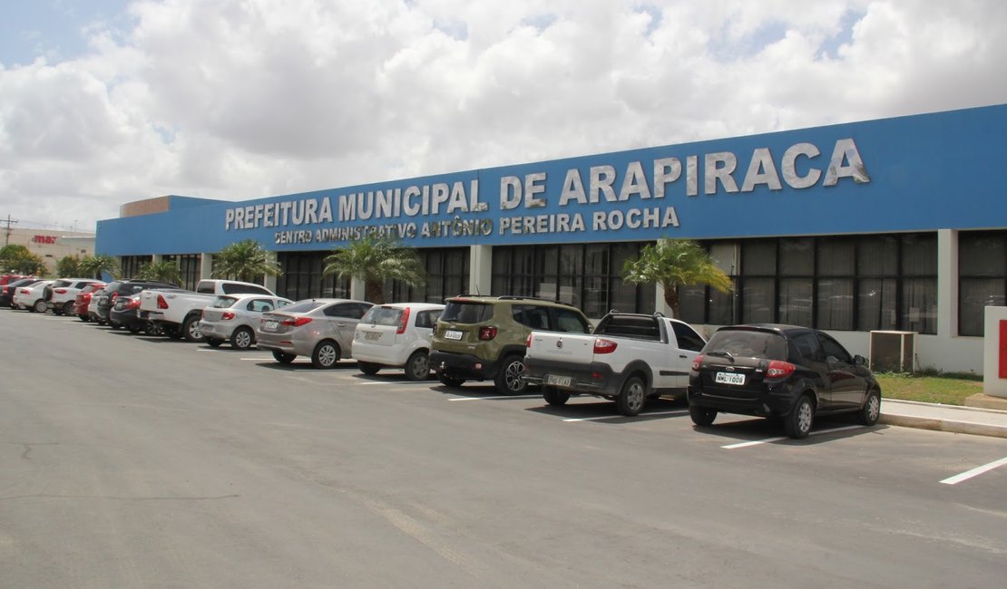 Servidores de Arapiraca decidem realizar paralisação contra atraso de salários