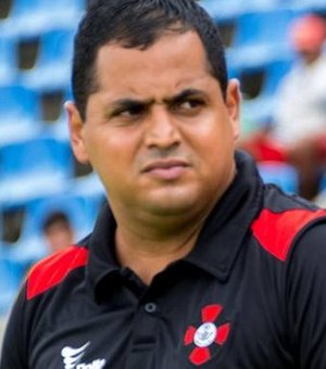 Leston Júnior é o novo técnico do Botafogo PB