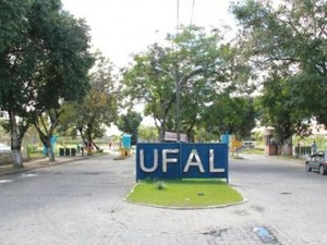 Possível greve de professores federais preocupa estudantes da Ufal