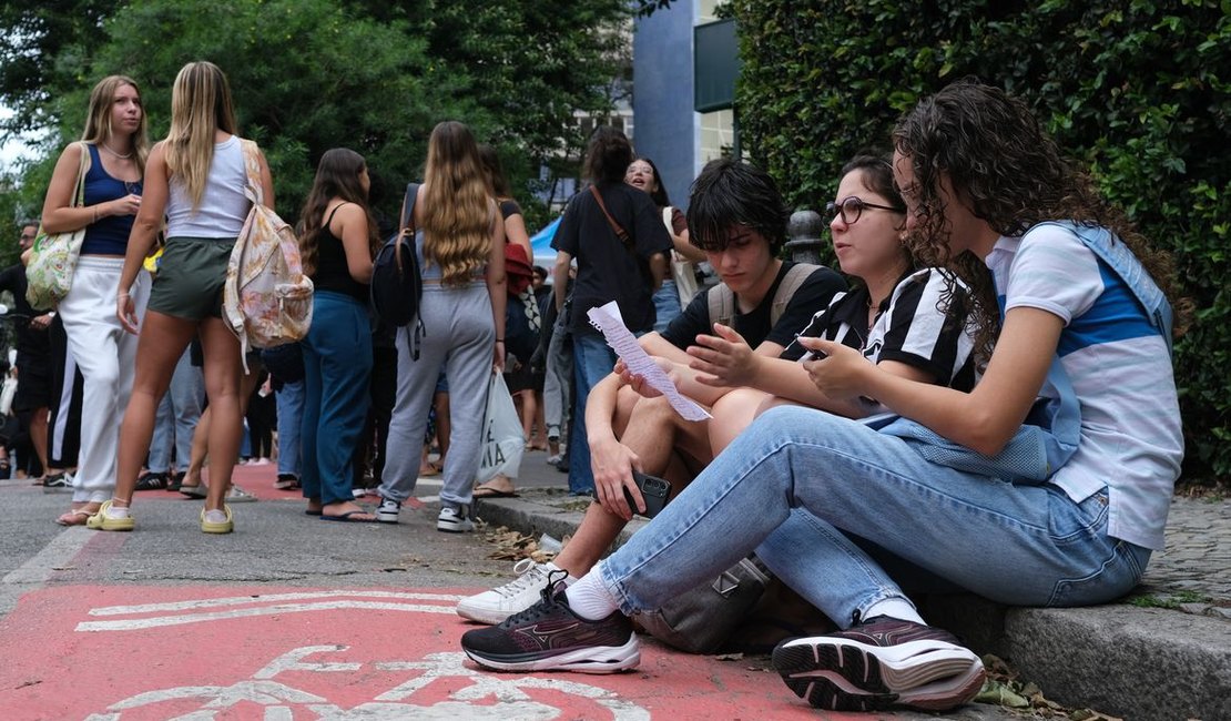 Abstenção no primeiro dia do Enem 2025 chegou a 27%