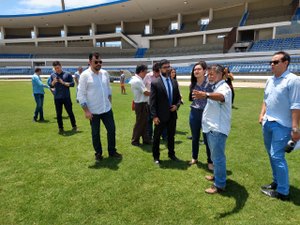 Estádio Rei Pelé recebe grupo de trabalho para melhorias e adequações visando 2019