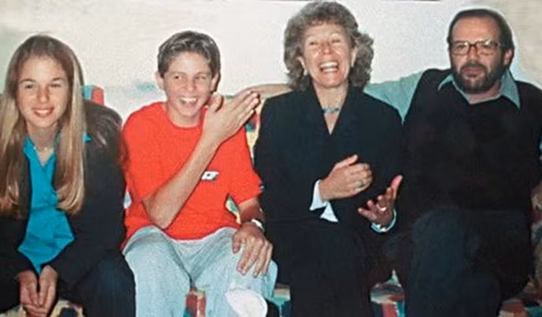 Suzane von Richthofen diz que sente ‘culpa’ pelo estado do irmão: ‘Causei esse sofrimento nele’