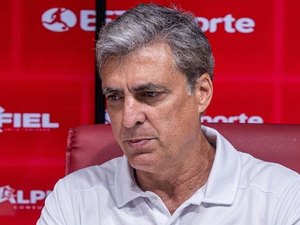 Presidente do CRB é internado após sofrer acidente durante pescaria