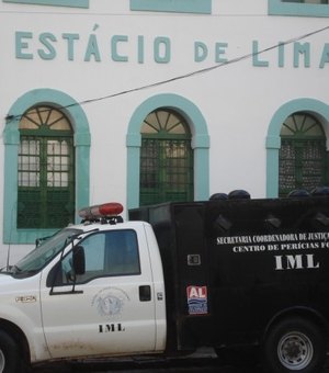 Três pessoas são executadas a tiros dentro de residências na capital alagoana