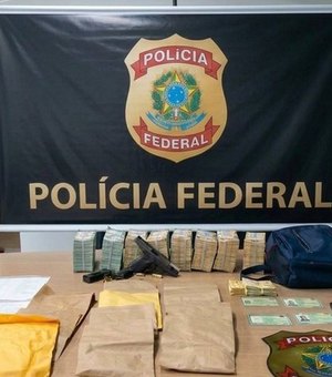 PF prende dois homens com mais de R$ 500 mil durante ação em Rio Largo