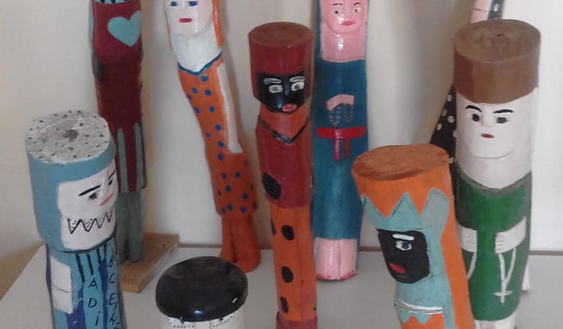 Artesãos de Lagoa da Canoa expõem peças no shopping de Arapiraca