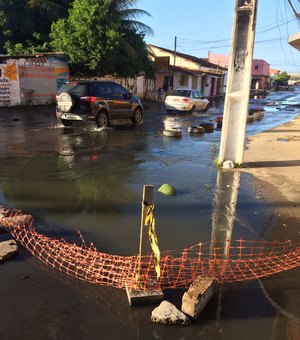 Moradores reclamam de buracos recorrentes no bairro de Ponta Grossa