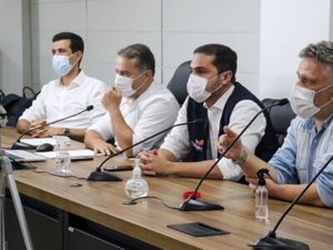 Novas medidas: após live, governador se reúne com AMA e prefeitos