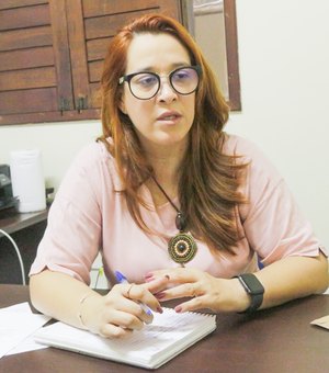 'Manifestação de professores tem viés meramente político', rebate prefeita Tainá Veiga