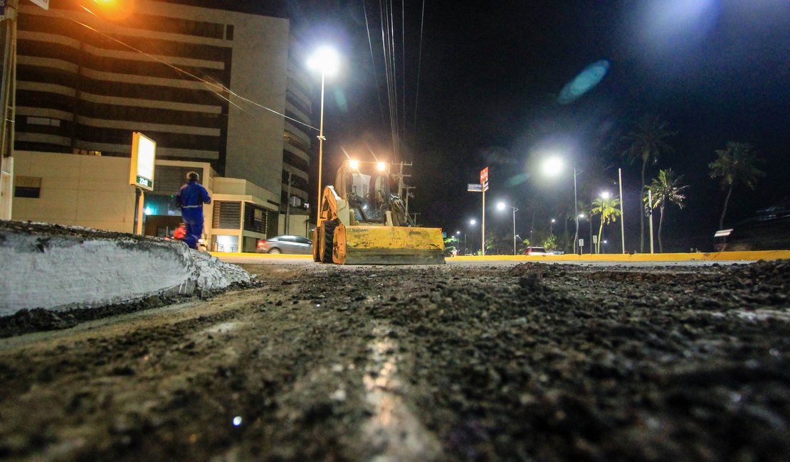 Avenida Álvaro Otacílio recebe serviços de fresagem e recapeamento