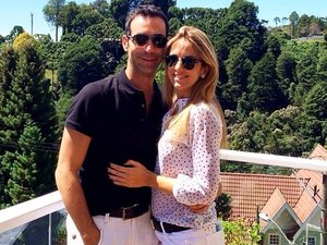 Ticiane Pinheiro renova contrato com a Record até 2018