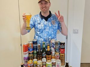 Torcedor inglês reúne uma cerveja de cada país da Copa, totalizando 48