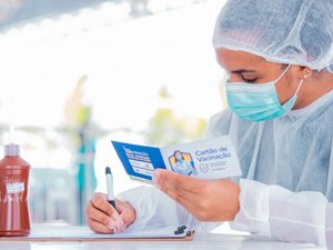 Secretaria de Saúde orienta atualizar o calendário vacinal antes de viajar