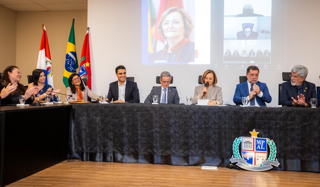 JHC prestigia homenagem à ministra Marluce Caldas e destaca representatividade alagoana no STJ