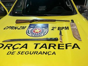 PM apreende armas e recupera veículo roubado em Arapiraca e outros dois municípios