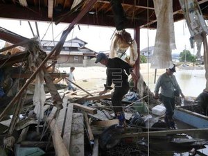 Fortes chuvas deixam 112 mortos e 78 desaparecidos no Japão