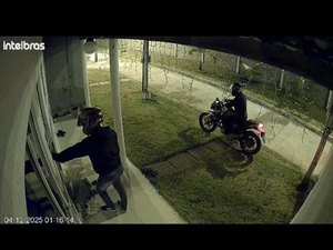 Bandidos invadem casa em condomínio de Maceió e cometem assalto
